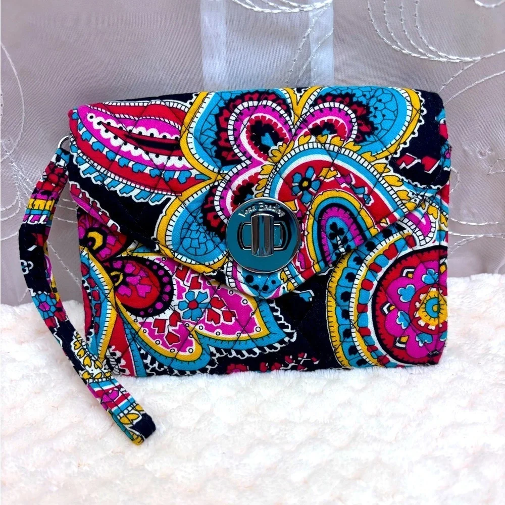 Vera Bradley Smartphone Turn lock Wallet